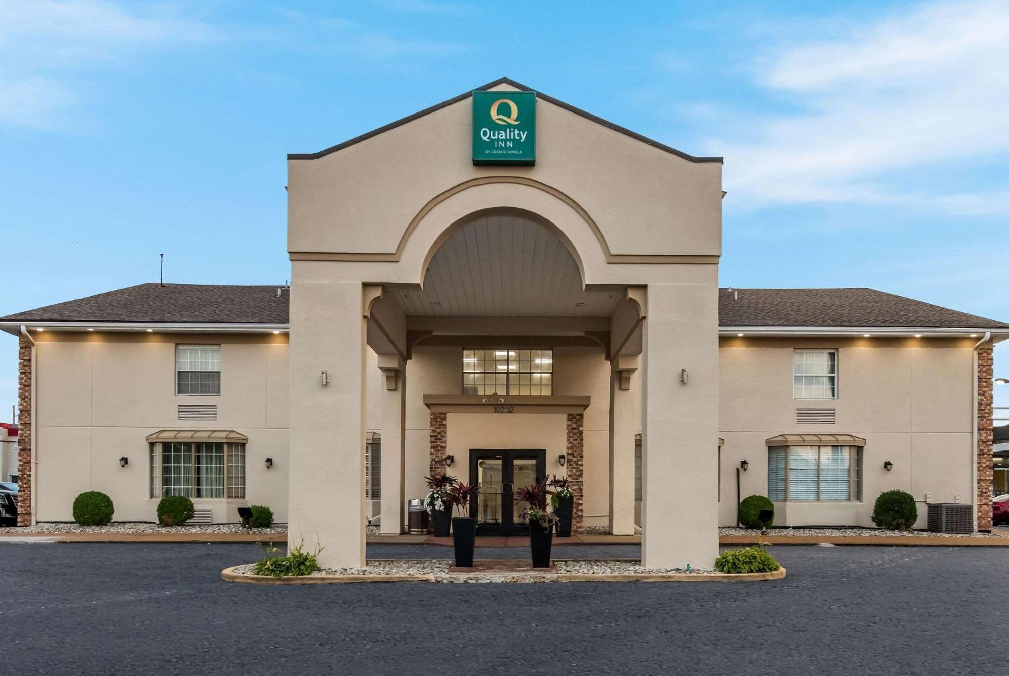Quality Inn Airport Woodson Terrace Eksteriør billede